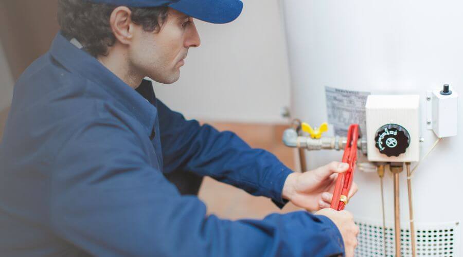 Professional water heater repair in Kleinfeltersville, PA